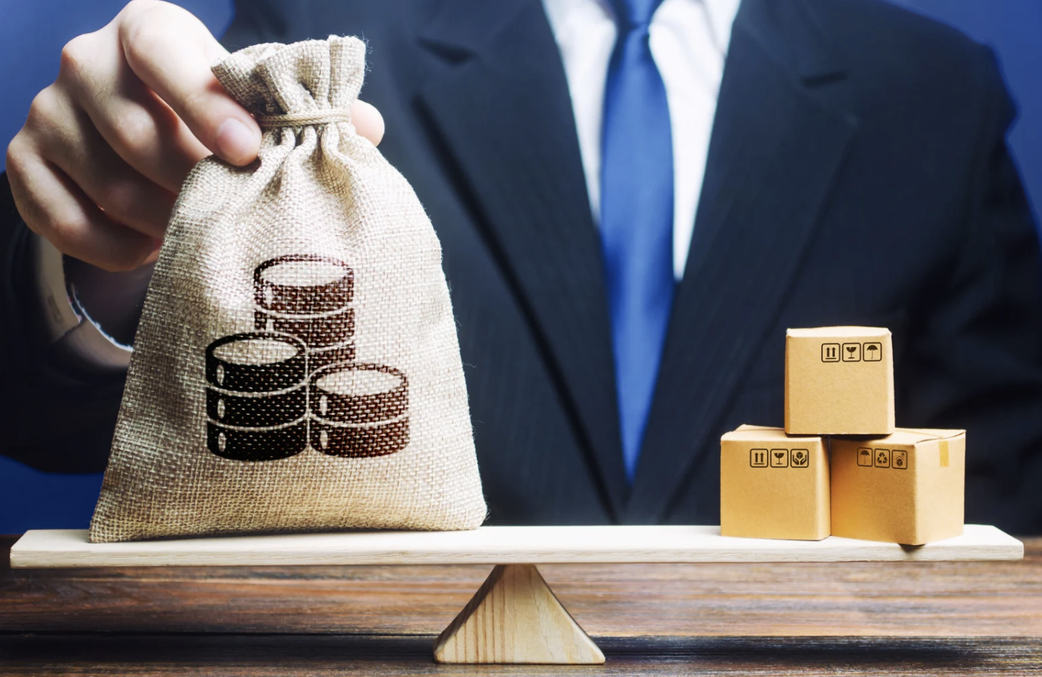 Smart Strategies to Save Money: Where to Invest Without High Fees